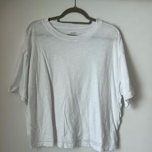 Universal Threads White crop top